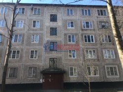 1-комнатная квартира (30м2) на продажу по адресу Большевиков просп., 63— фото 3 из 6