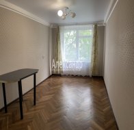 2-комнатная квартира (46м2) на продажу по адресу Ветеранов просп., 151— фото 6 из 13