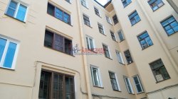5-комнатная квартира (84м2) на продажу по адресу Нейшлотский пер., 15Б— фото 8 из 16