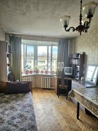 Комната в 5-комнатной квартире (89м2) на продажу по адресу Матроса Железняка ул., 1— фото 3 из 30