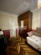 3-комнатная квартира (56м2) на продажу по адресу Новоизмайловский просп., 21— фото 5 из 25
