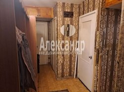 2-комнатная квартира (43м2) на продажу по адресу Седова ул., 17— фото 11 из 28