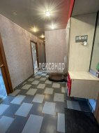 3-комнатная квартира (64м2) на продажу по адресу Авиаконструкторов пр., 10— фото 6 из 40