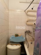 1-комнатная квартира (36м2) на продажу по адресу Приозерск г., Чапаева ул., 35— фото 9 из 14