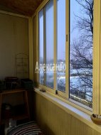 3-комнатная квартира (56м2) на продажу по адресу Новоизмайловский просп., 21— фото 7 из 25