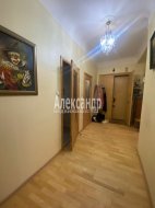 4-комнатная квартира (91м2) на продажу по адресу Парголово пос., Приозерское шос., 11— фото 9 из 36