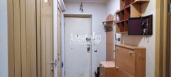 1-комнатная квартира (36м2) на продажу по адресу Дыбенко ул., 13— фото 11 из 20
