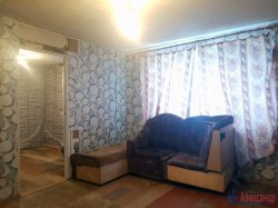 2-комнатная квартира (37м2) на продажу по адресу Приозерск г., Ленинградское шос., 18— фото 5 из 10