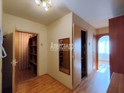 1-комнатная квартира (41м2) на продажу по адресу Всеволожск г., Связи ул., 3— фото 6 из 17