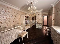3-комнатная квартира (157м2) на продажу по адресу Катерников ул., 10— фото 16 из 41