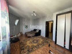 3-комнатная квартира (93м2) на продажу по адресу Мебельная ул., 21— фото 6 из 12