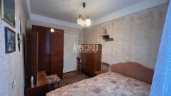 3-комнатная квартира (57м2) на продажу по адресу Светогорск г., Спортивная ул., 4— фото 7 из 29