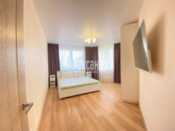 2-комнатная квартира (54м2) на продажу по адресу Планерная ул., 93— фото 6 из 18