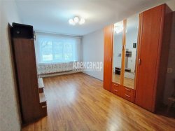 2-комнатная квартира (44м2) на продажу по адресу Выборг г., Спортивная ул., 6— фото 6 из 11