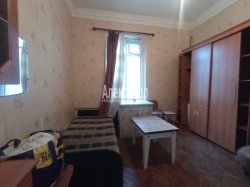 Комната в 3-комнатной квартире (80м2) на продажу по адресу Кондратьевский просп., 31— фото 8 из 15