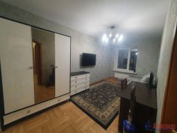 3-комнатная квартира (93м2) на продажу по адресу Октябрьская наб., 70— фото 3 из 16