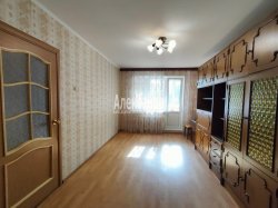 1-комнатная квартира (41м2) на продажу по адресу Всеволожск г., Связи ул., 3— фото 2 из 17