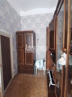 2-комнатная квартира (56м2) на продажу по адресу Заозерная ул., 3— фото 5 из 20