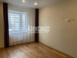 2-комнатная квартира (60м2) на продажу по адресу Сертолово г., Ларина ул., 15— фото 6 из 27