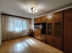 1-комнатная квартира (41м2) на продажу по адресу Всеволожск г., Связи ул., 3— фото 3 из 17
