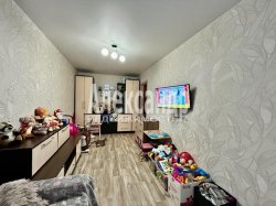 3-комнатная квартира (56м2) на продажу по адресу Выборг г., Приморская ул., 26— фото 3 из 8