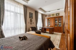 3-комнатная квартира (195м2) на продажу по адресу Крестовский просп., 30— фото 16 из 30