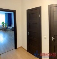 2-комнатная квартира (62м2) на продажу по адресу Кудрово г., Европейский просп., 8— фото 3 из 15