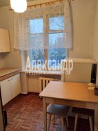 1-комнатная квартира (30м2) на продажу по адресу Выборг г., Ленинградское шос., 18— фото 6 из 15