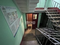 2-комнатная квартира (44м2) на продажу по адресу Верности ул., 36— фото 27 из 31