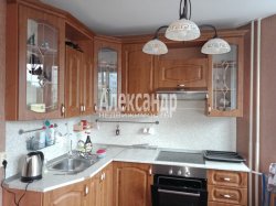 2-комнатная квартира (54м2) на продажу по адресу Солидарности пр., 14— фото 7 из 11