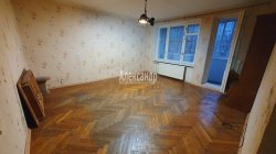 3-комнатная квартира (57м2) на продажу по адресу Ветеранов просп., 151— фото 5 из 13