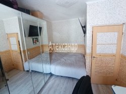 2-комнатная квартира (72м2) на продажу по адресу Северный пр., 18— фото 6 из 11