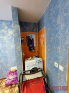 Комната в 6-комнатной квартире (102м2) на продажу по адресу Кириши г., Комсомольская ул., 1— фото 2 из 6