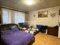 2-комнатная квартира (57м2) на продажу по адресу Искровский просп., 2— фото 8 из 18