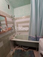 3-комнатная квартира (67м2) на продажу по адресу Глажево пос., 11— фото 4 из 9