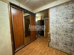 2-комнатная квартира (57м2) на продажу по адресу Искровский просп., 2— фото 10 из 18