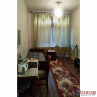 Комната в 11-комнатной квартире (220м2) на продажу по адресу Каменногорск г., Гранитная ул., 1— фото 2 из 8