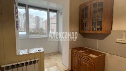 1-комнатная квартира (43м2) на продажу по адресу Выборг г., Большая Каменная ул., 3— фото 4 из 14