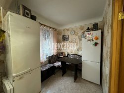 2-комнатная квартира (57м2) на продажу по адресу Искровский просп., 2— фото 4 из 18