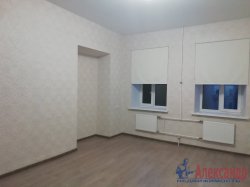 3-комнатная квартира (84м2) на продажу по адресу Комсомола ул., 10— фото 2 из 21
