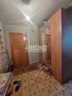 3-комнатная квартира (67м2) на продажу по адресу Глажево пос., 11— фото 8 из 9