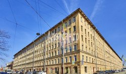 3-комнатная квартира (77м2) на продажу по адресу Косая линия, 24— фото 4 из 15