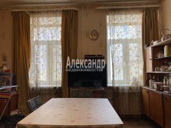 Комната в 4-комнатной квартире (111м2) на продажу по адресу 3-я Красноармейская ул., 9— фото 2 из 17