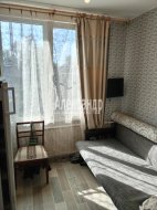 3-комнатная квартира (42м2) на продажу по адресу Ветеранов просп., 4— фото 11 из 23