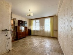 1-комнатная квартира (26м2) на продажу по адресу Подводника Кузьмина ул., 30— фото 2 из 12