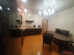 3-комнатная квартира (93м2) на продажу по адресу Октябрьская наб., 70— фото 2 из 16