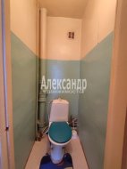 2-комнатная квартира (40м2) на продажу по адресу Будогощь пос., Заводская ул., 85— фото 4 из 11