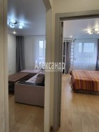 1-комнатная квартира (36м2) на продажу по адресу Мурино г., Екатерининская ул., 17— фото 9 из 19