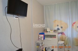 2-комнатная квартира (53м2) на продажу по адресу Юнтоловский просп., 55— фото 2 из 18