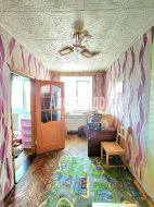 2-комнатная квартира (43м2) на продажу по адресу Кириши г., Комсомольская ул., 2— фото 4 из 7